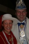 Sitzungspräsident Axel Semmler (NCC Niestetal)  mit Page Sabrina